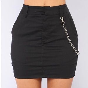 Fashion Nova Black mini skirt with chain